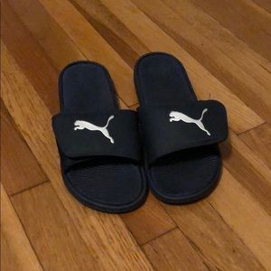 Puma slip on slides